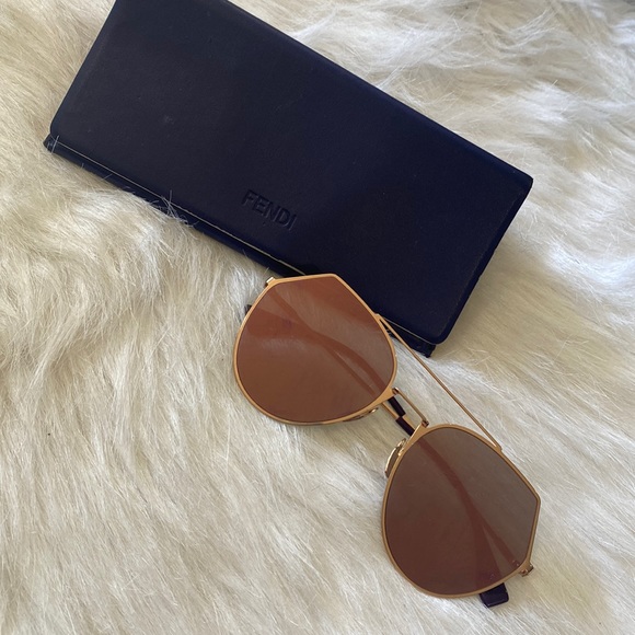 Fendi Eyeline Mirrored Aviator - Picture 2 of 9